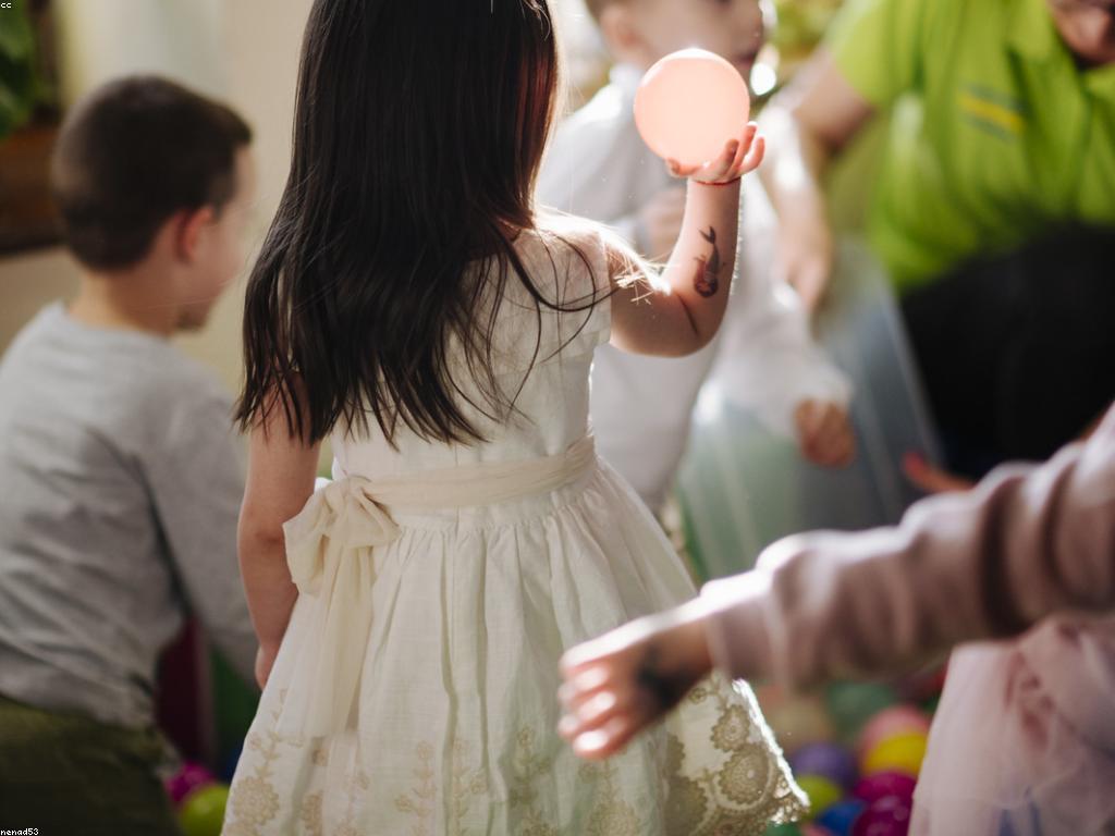 វិធីលេងដ៏ច្នៃប្រឌិតសម្រាប់កុមារ